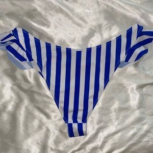 Kendall + Kylie Ruffle Bottom